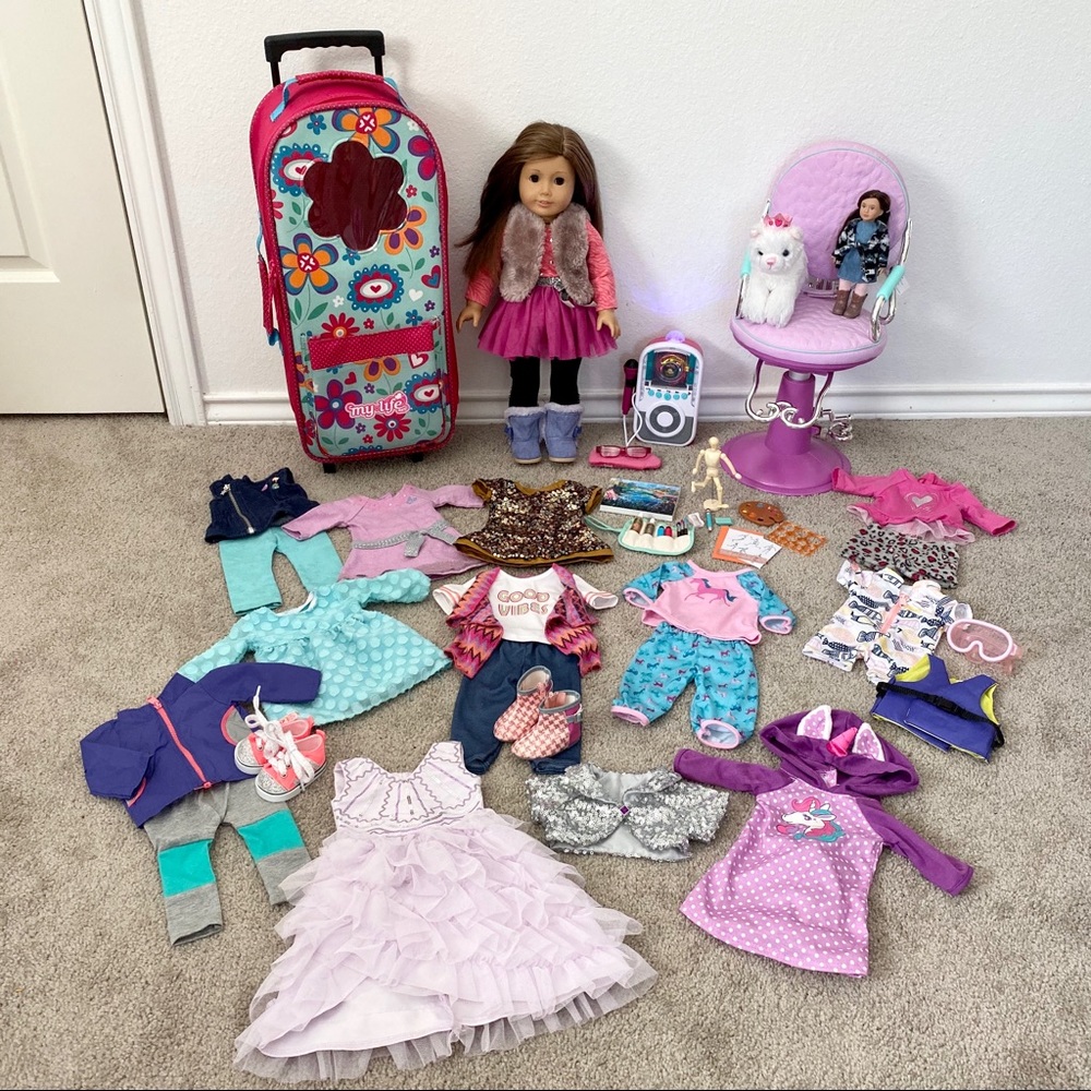 🚫SOLD🚫 American Girl Doll and accessories